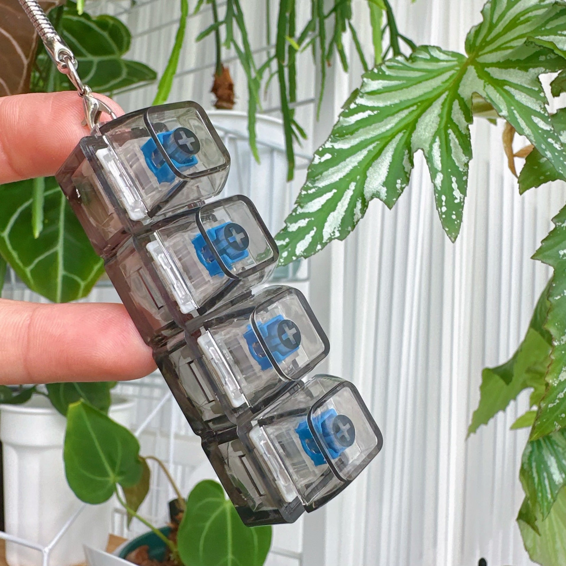 Decompression PC4 Key Mechanical Keyboard Keychain Decompression Vent Toy